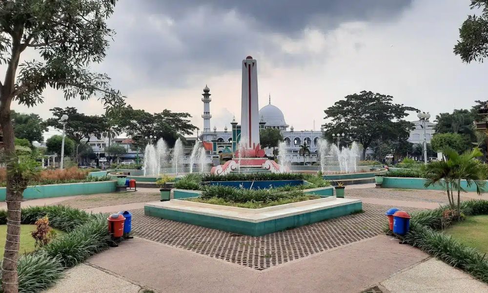 Pasuruan Makin Digital! Transaksi QRIS Tembus Rp 271 Miliar, Bisnis Anda Siap Ikut Berubah?, QRIS, Daftar QRIS